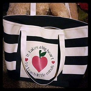Large tote